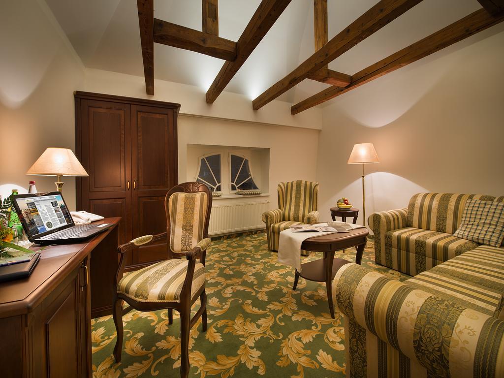 Ea Hotel Elefant Karlovy Vary Room photo