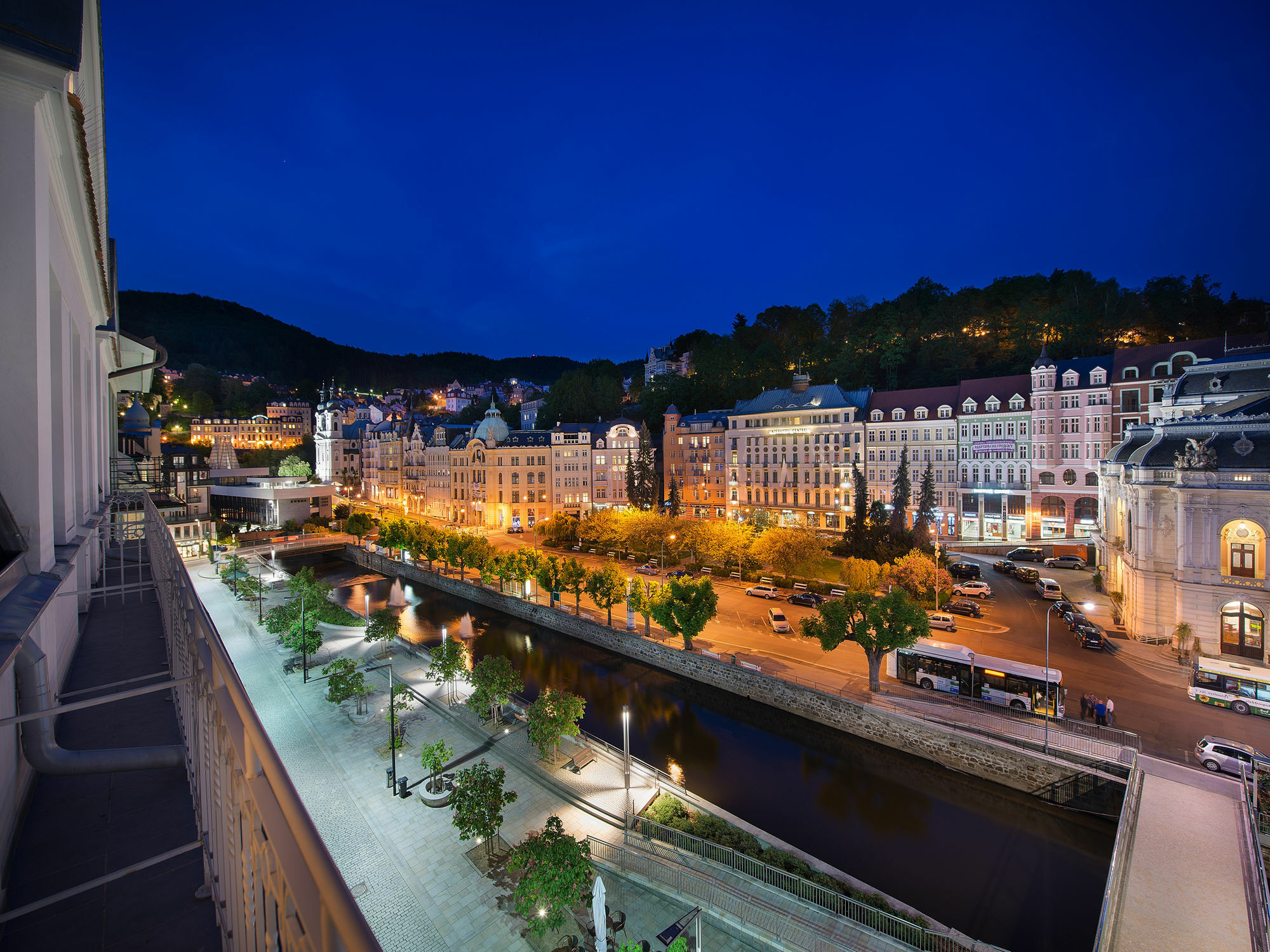 Ea Hotel Elefant Karlovy Vary Exterior photo